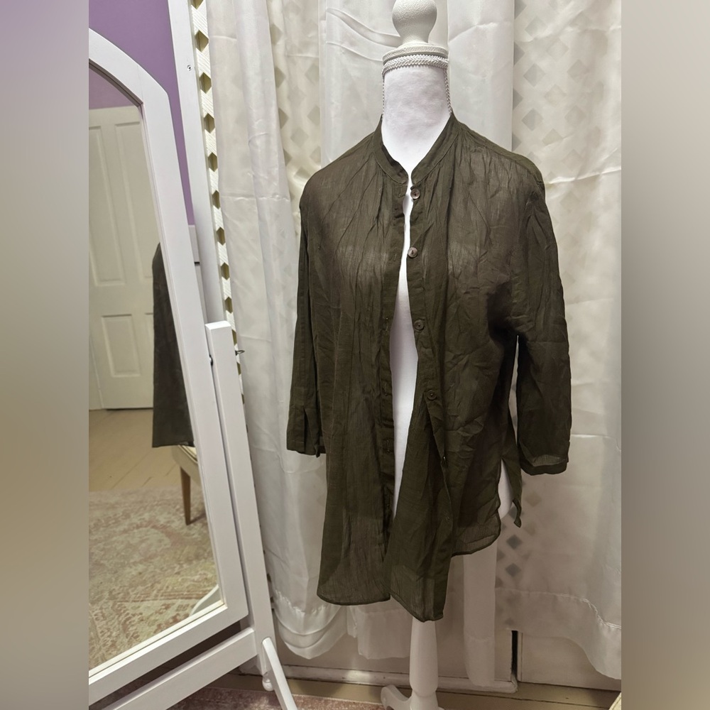 Elegant Brown Button Down Shirt